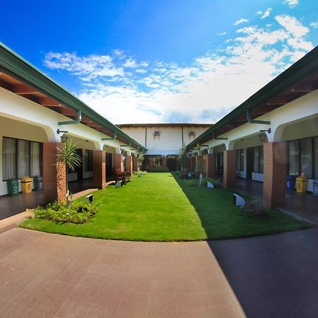 Hotel Wagelia Turrialba Esterno foto