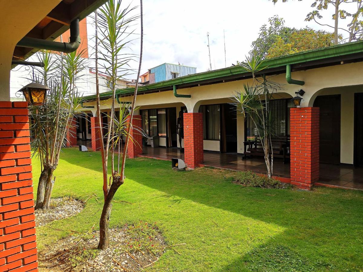Hotel Wagelia Turrialba Esterno foto