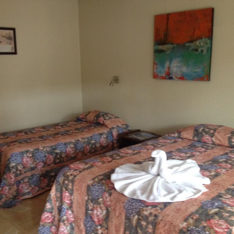 Hotel Wagelia Turrialba Esterno foto