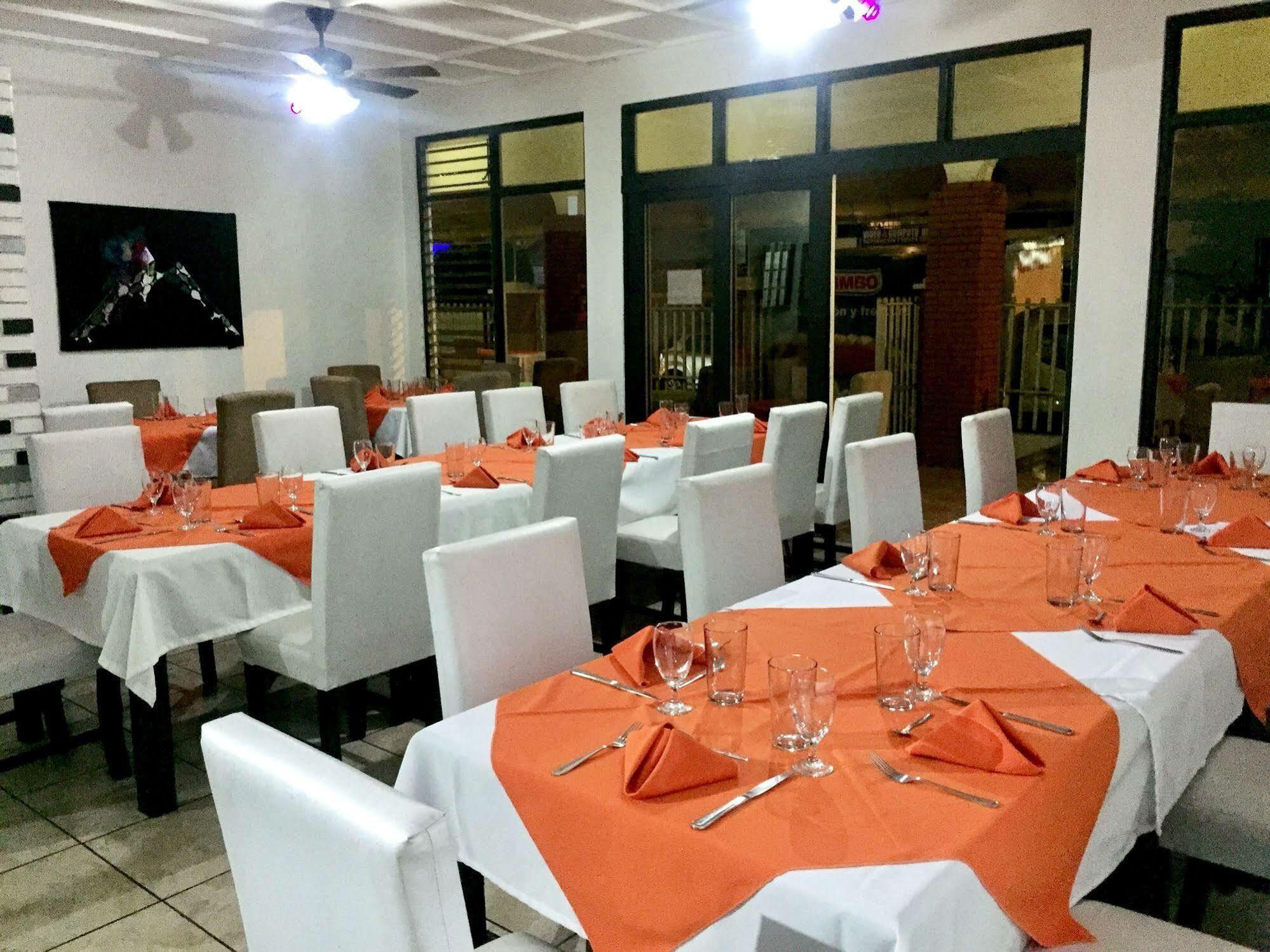 Hotel Wagelia Turrialba Esterno foto